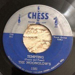 The Moonglows Tempting/Sincerely Vinyl 45 Record '55